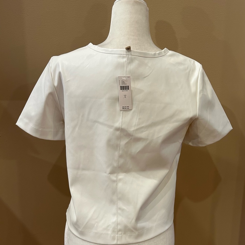 NEW Porridge White Collin Faux-Leather Short-Sleeve Crew Neck Top, Size S - Picture 3 of 7